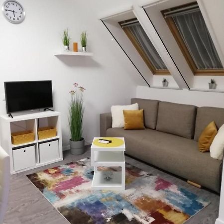 Апартаменти Salvus Apartman Еґер Екстер'єр фото